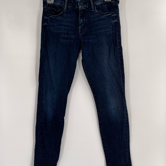 MOTHER Denim - Mother The Looked Ankle Fray Film At 11 Dark Blue Jeans Size 26